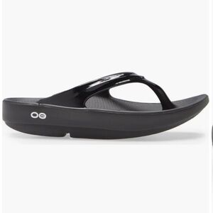 OOFOS Sandals OOlala NEW Recovery Flip Flop Thong Shine Black Size 6
